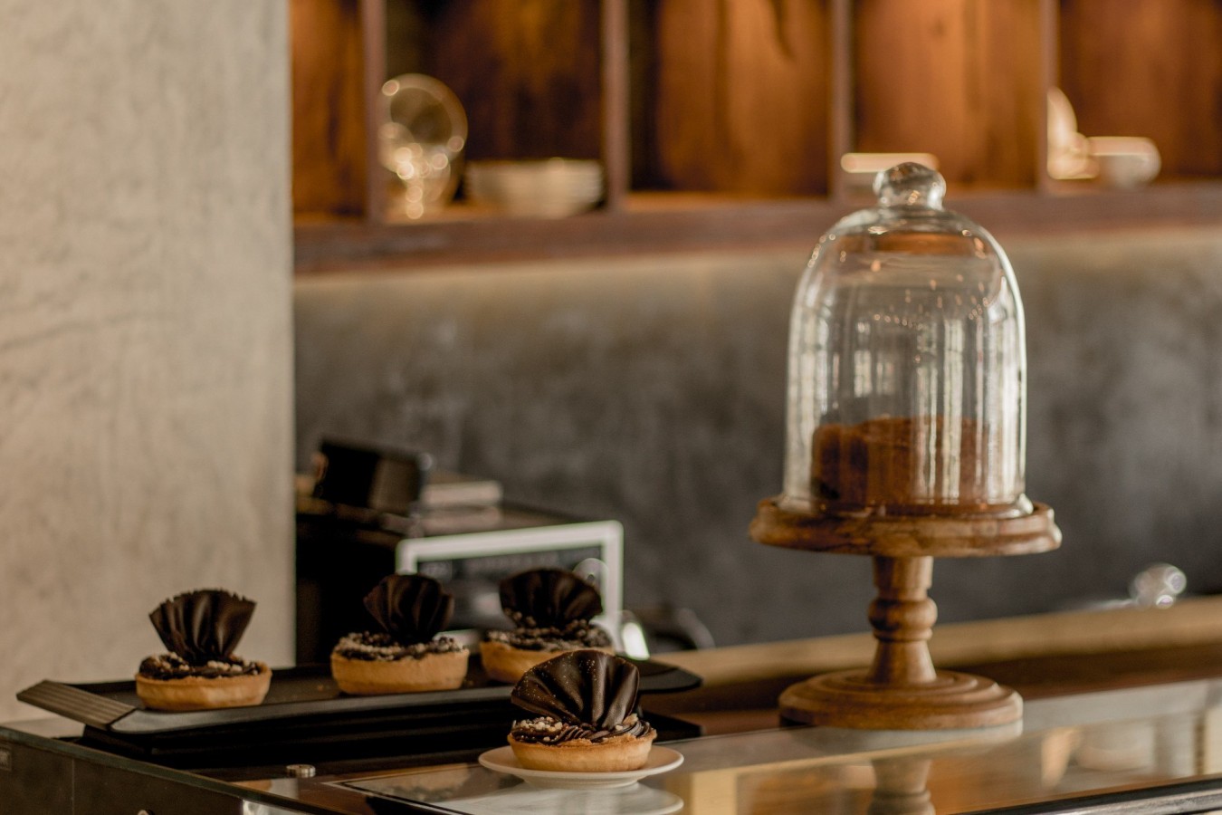 A frame capturing the pallete behind the counter